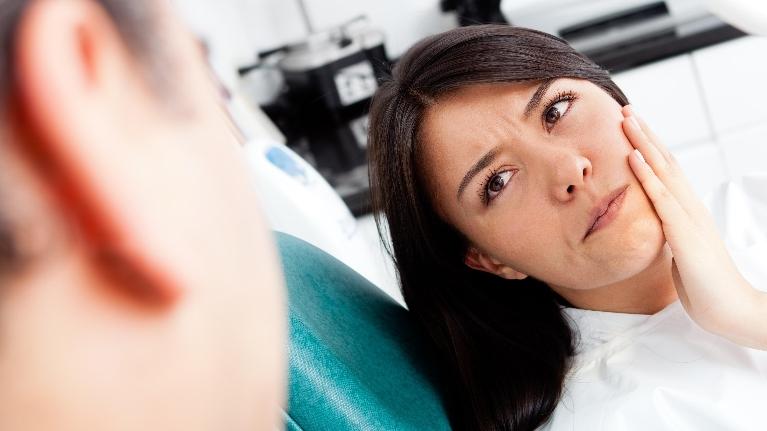 3 Signs That It's Time to Consider Wisdom Tooth Extraction